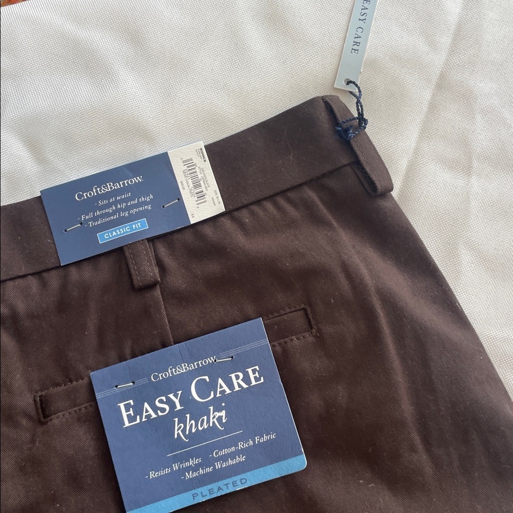 Men's Brown Pleated trousers by Croft and barrow 36x34